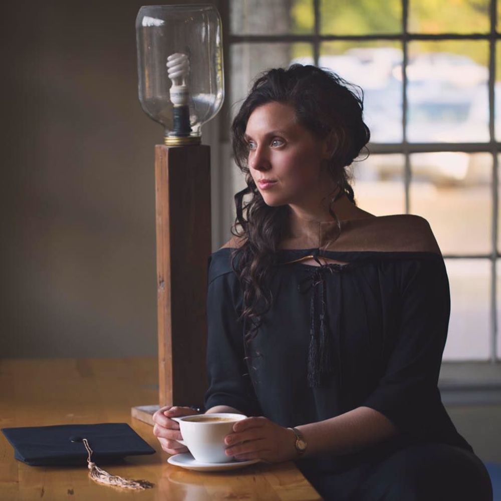 Meet your Posher, Naomi